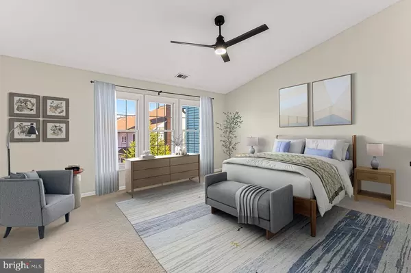 Fairfax, VA 22030,10496 COURTNEY DR