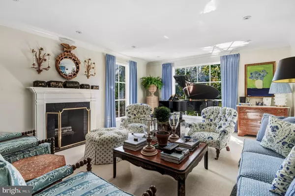 Washington, DC 20016,5020 PALISADE LN NW