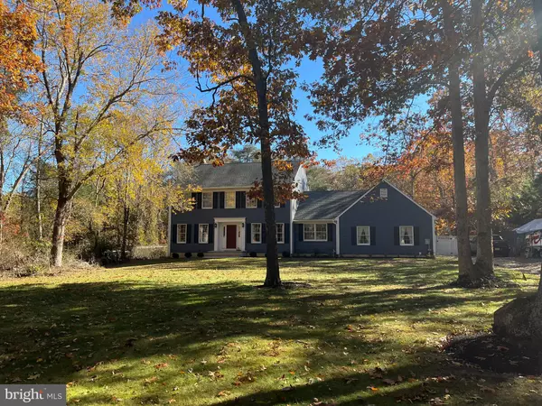 Shamong, NJ 08088,15 YORKTOWN DR