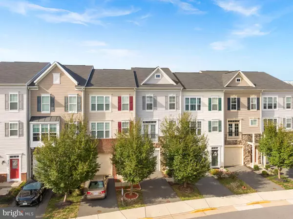 Purcellville, VA 20132,207 MILES HAWK TER