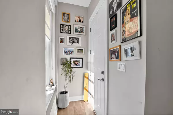 Washington, DC 20001,459 MASSACHUSETTS AVE NW #24