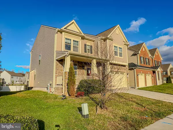 Lanham, MD 20706,10202 GALAXY VIEW LN