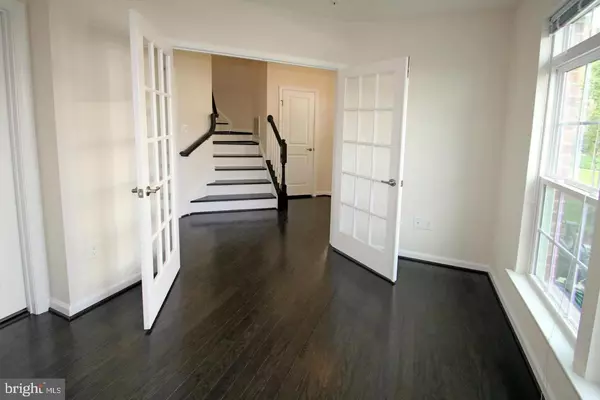 Washington, DC 20018,2482 BALDWIN CRES NE