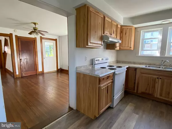 Pleasant Gap, PA 16823,117 S MAIN ST