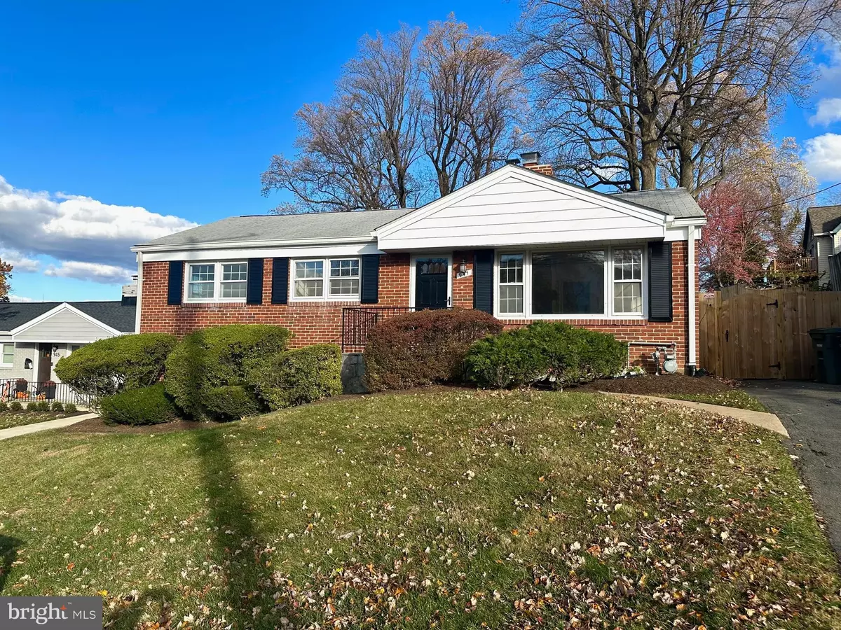 Arlington, VA 22205,941 N MCKINLEY RD