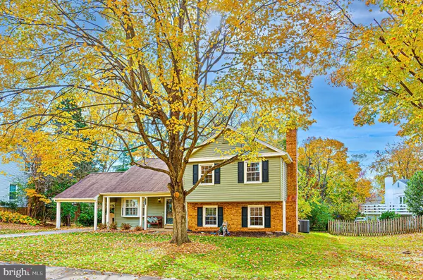 Herndon, VA 20170,12027 CHEVIOT DR