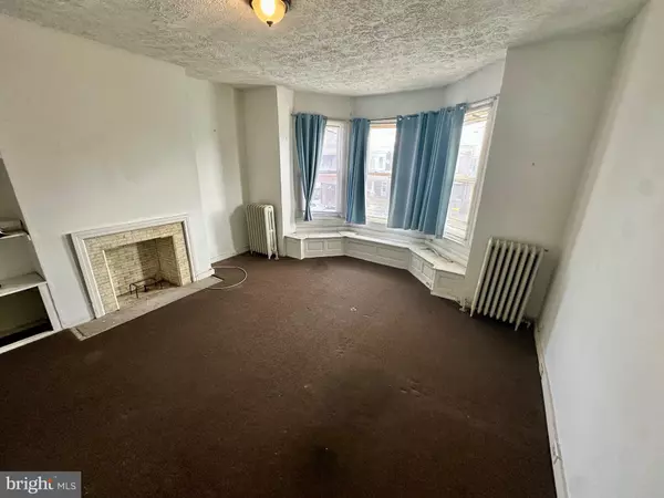 Philadelphia, PA 19143,632 S 52ND ST