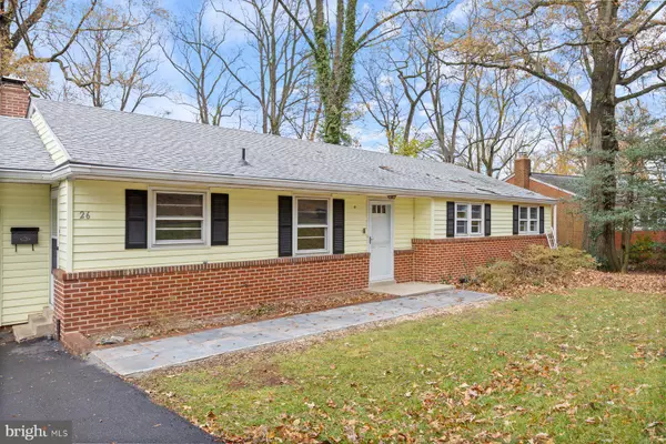 Greenbelt, MD 20770,26 LAKESIDE DR