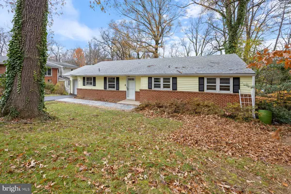 Greenbelt, MD 20770,26 LAKESIDE DR