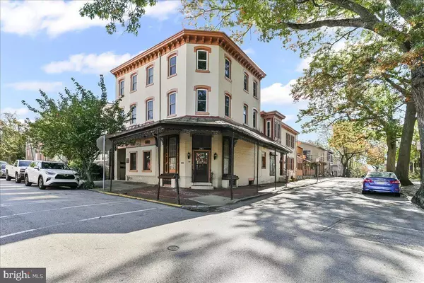 240 W MINER ST, West Chester, PA 19382