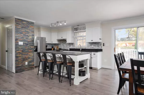 Severna Park, MD 21146,155 BARBARA RD