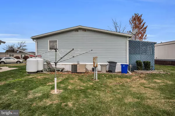 Dillsburg, PA 17019,84 BUTTONWOOD DR