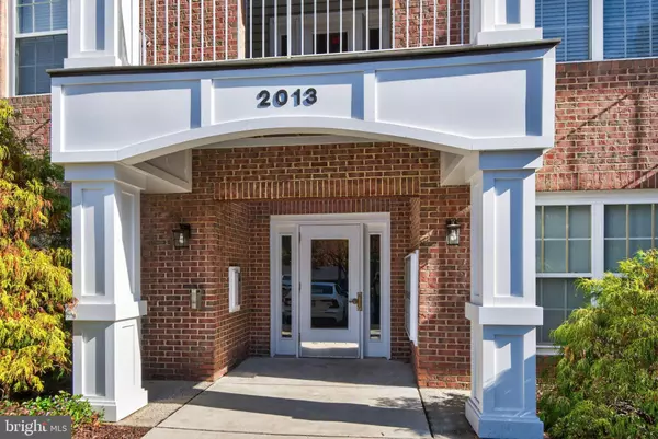 Annapolis, MD 21401,2013 WARNERS TER S #348