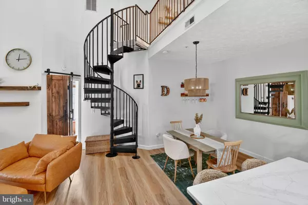 Annapolis, MD 21401,2013 WARNERS TER S #348