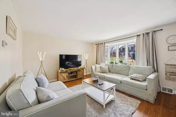 Brookhaven, PA 19015,4920 JACKSON DR