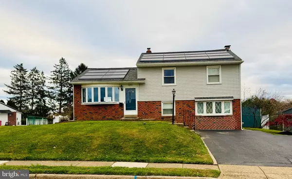 Conshohocken, PA 19428,1211 WOODSIDE RD