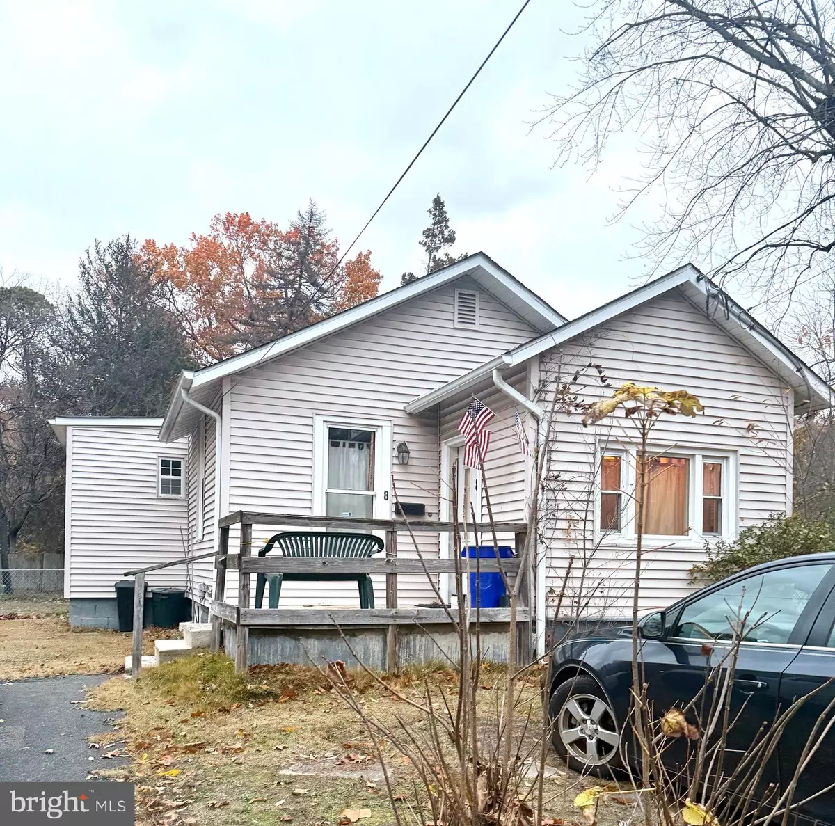 Clementon, NJ 08021,8 NORWAY AVE