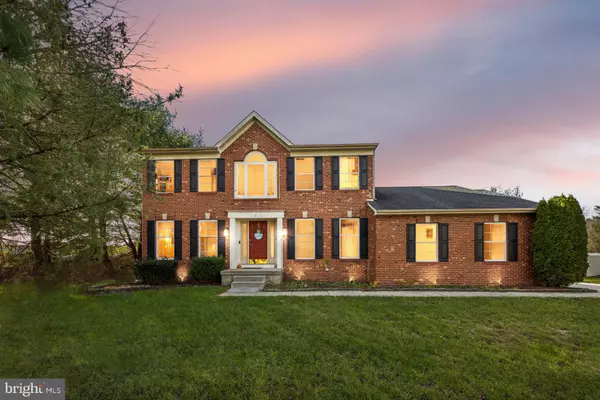 1 QUAIL HOLLOW DR, Sewell, NJ 08080