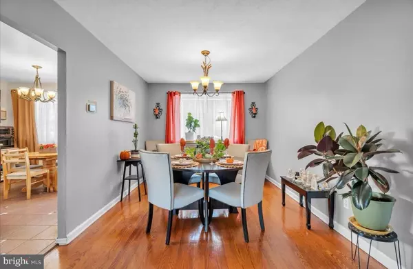 Burlington, NJ 08016,1 HARVEST LN