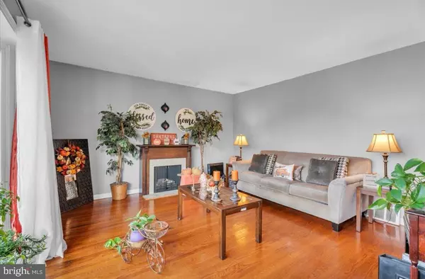 Burlington, NJ 08016,1 HARVEST LN