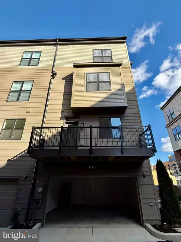 Bethesda, MD 20816,5502 TOPAZ LN