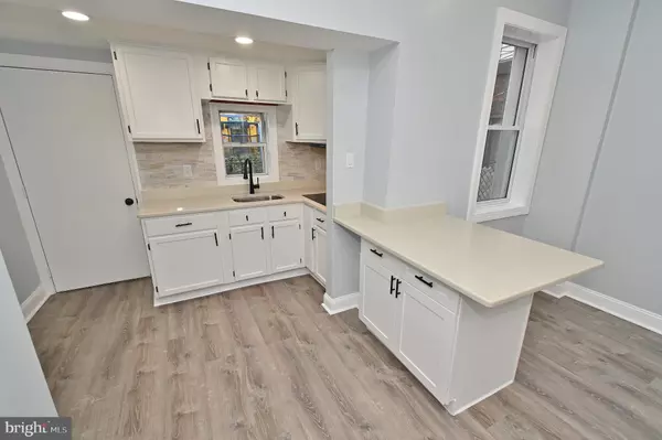 Philadelphia, PA 19140,3639 N DARIEN ST