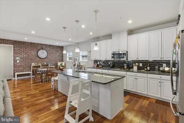 Dumfries, VA 22026,2075 RIVER HERITAGE BLVD