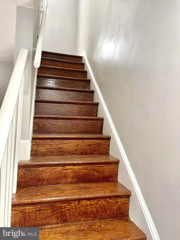 Alexandria, VA 22301,Address not disclosed