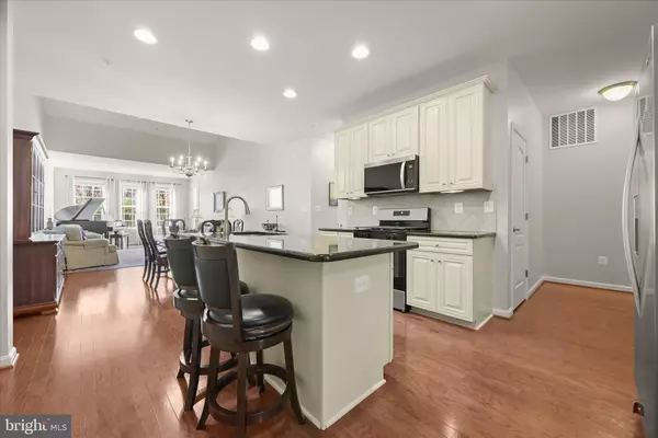 Ellicott City, MD 21043,8547 COLTRANE CT #39