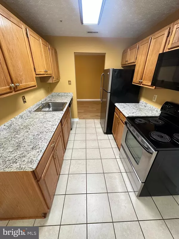 Bowie, MD 20720,11445 DEEPWOOD DR #182C