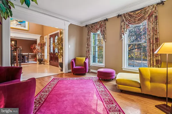 North Bethesda, MD 20852,11033 DAYBREAK CT