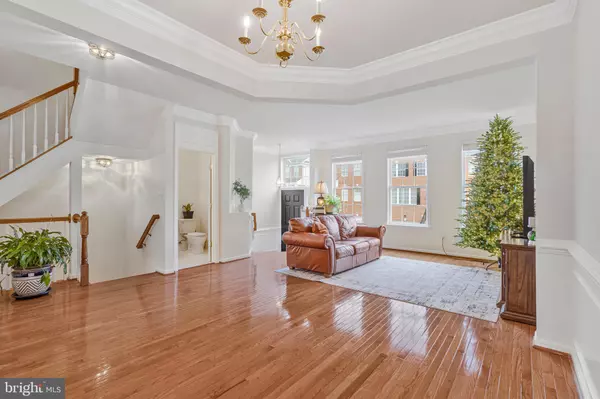 Leesburg, VA 20176,43035 RUNDLE TER