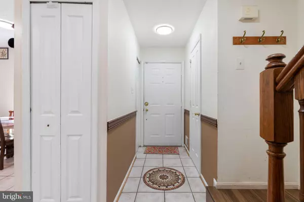 Odenton, MD 21113,520 KINGDOM CT