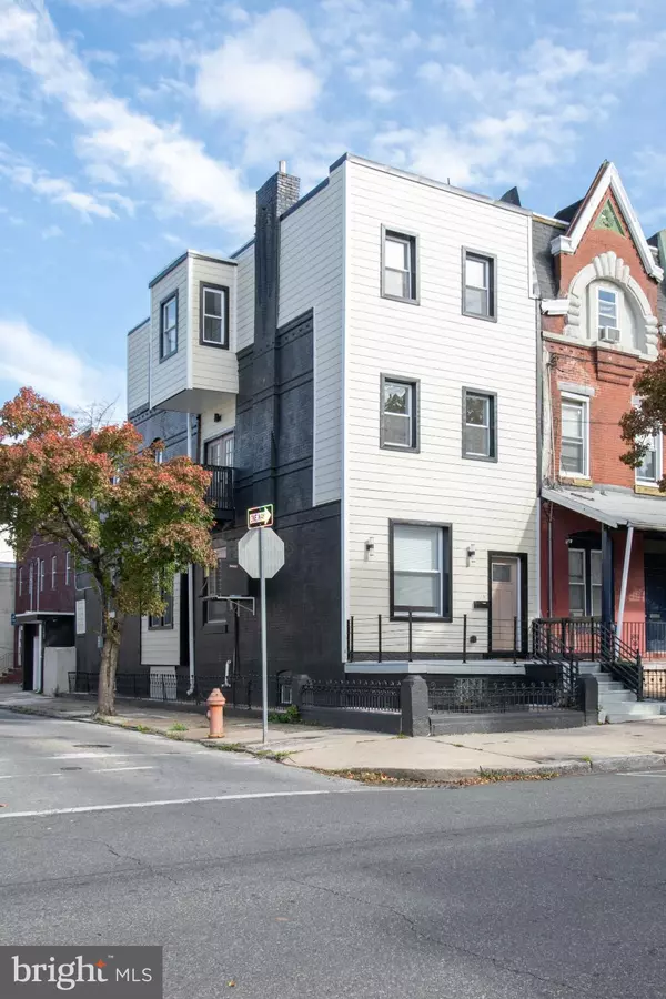 Philadelphia, PA 19104,4063 SPRING GARDEN ST