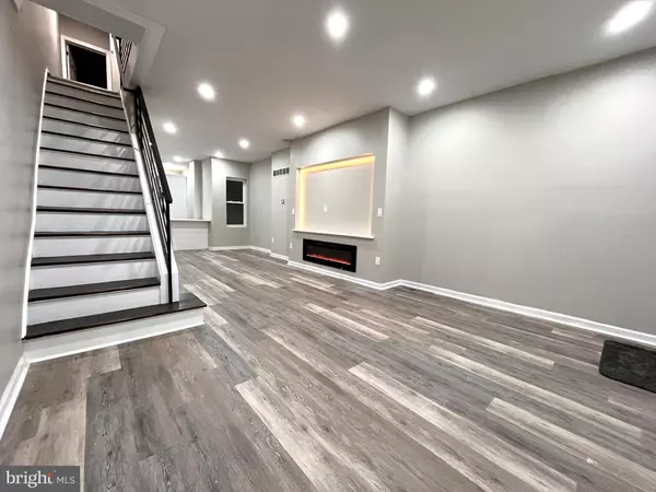 Philadelphia, PA 19143,740 S 59TH ST