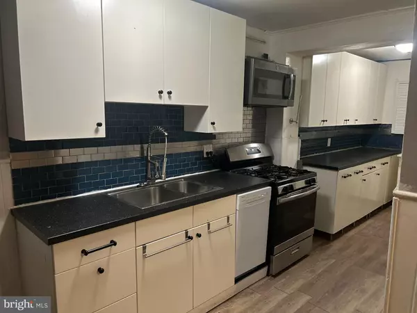 Philadelphia, PA 19142,6906 BUIST AVE