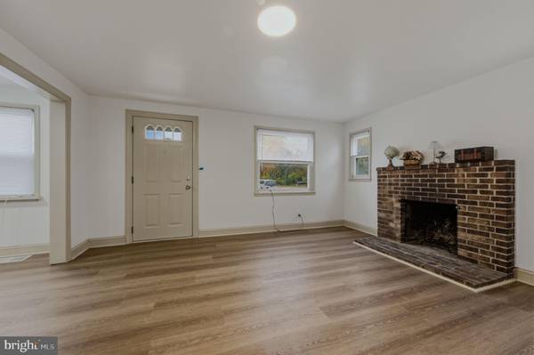 Wilmington, DE 19804,208 HARDING AVE