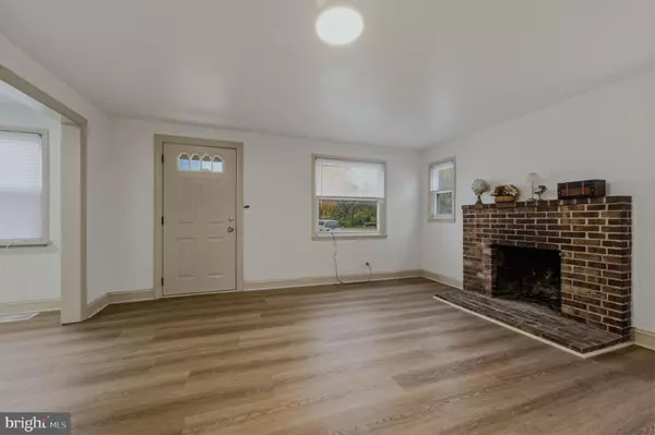 Wilmington, DE 19804,208 HARDING AVE