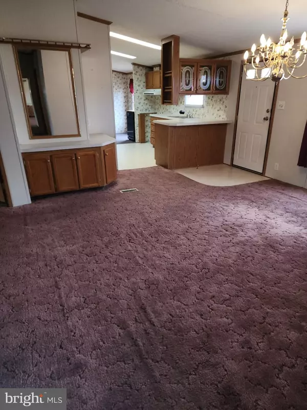 Smyrna, DE 19977,62 ELMWOOD DR