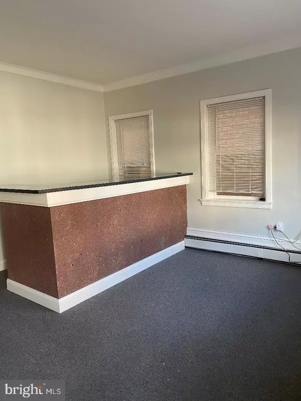 Leesburg, VA 20176,23-N. KING ST ##125