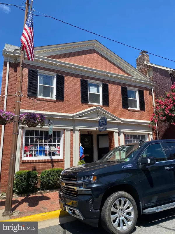 23-N. KING ST ##125, Leesburg, VA 20176