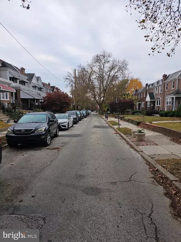 Philadelphia, PA 19151,1010 FLANDERS RD