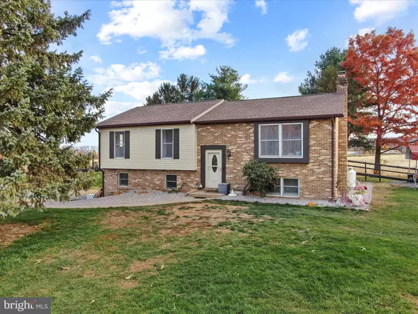 Shippensburg, PA 17257,8738 OLDE SCOTLAND RD