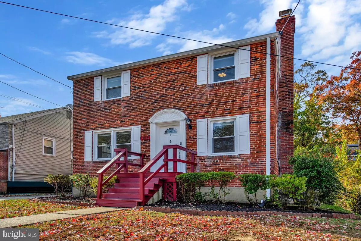 Hyattsville, MD 20784,4822 WOODLAWN DR