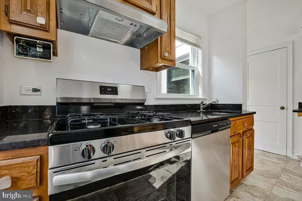 Hyattsville, MD 20784,4822 WOODLAWN DR