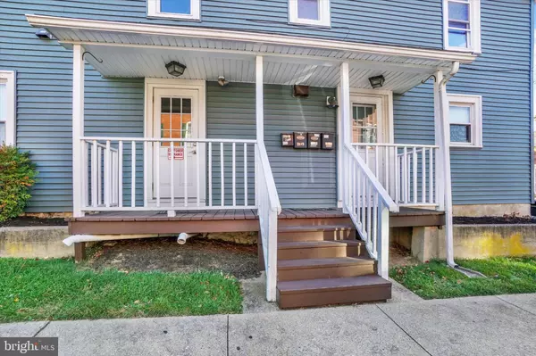 Camp Hill, PA 17011,2163 MARKET ST