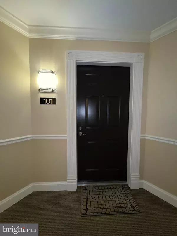 Owings Mills, MD 21117,900 RED BROOK BLVD #101