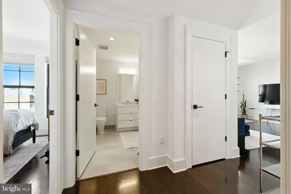 Washington, DC 20001,1011 M ST NW #901