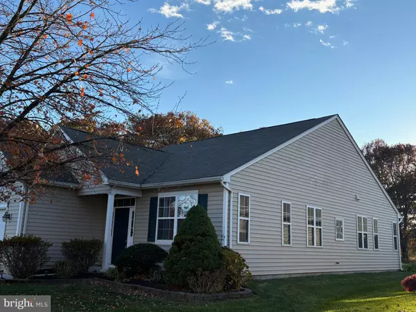 West Deptford, NJ 08086,253 SNOWY EGRET LN