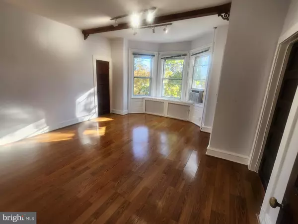 Philadelphia, PA 19126,6709 N 6TH ST #2